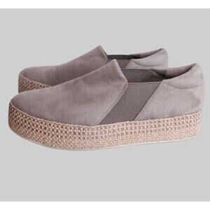 VINCE. Wilden Suede Platform Sneaker in Light Gray Women's Size 9.5